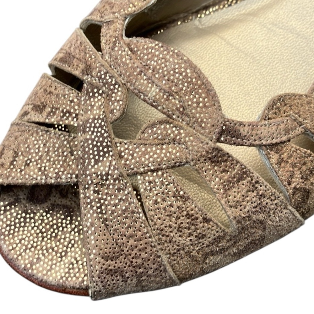 STUART WEITZMAN Metallic Gold Suede Animal Print Flats Sandals - Picture 14 of 16